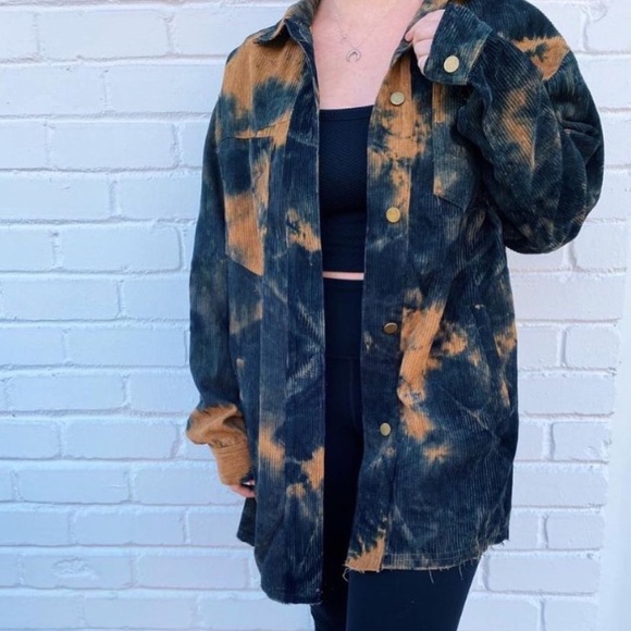 urban daizy Jackets & Blazers - Oversized Corduroy Shacket!